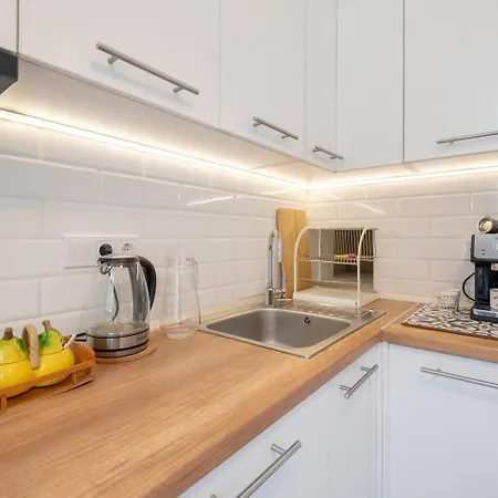 Apartament 2br 15 Bth Spacious Kitchen Metro Sofia